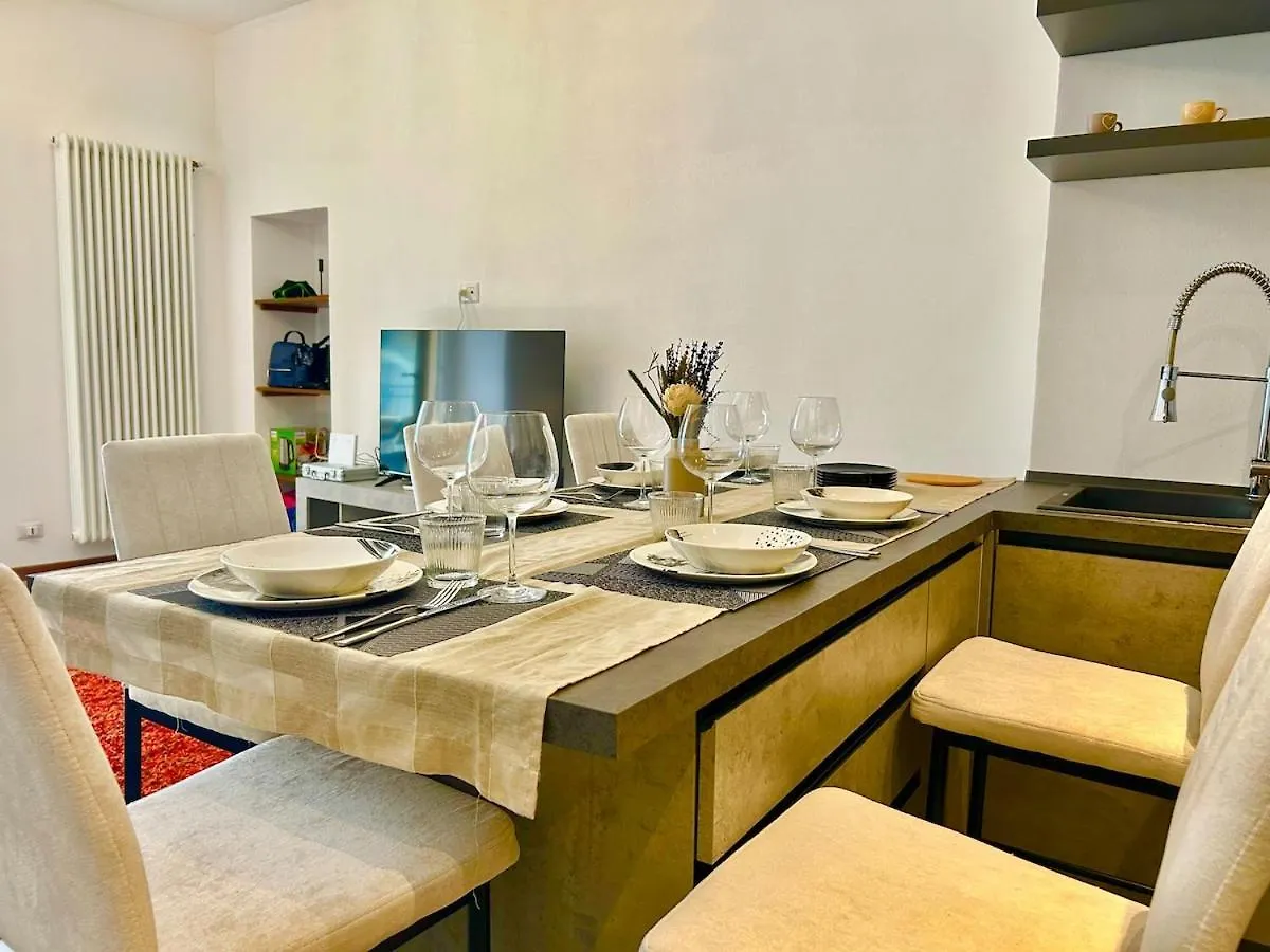New Duplex With Lake View, 2 Terraces Nesso Włochy