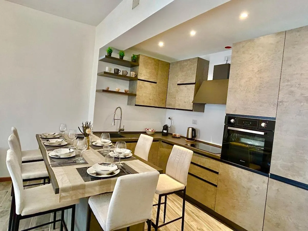 New Duplex With Lake View, 2 Terraces Nesso