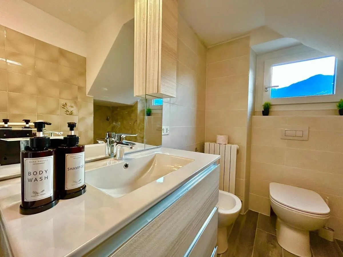 New Duplex With Lake View, 2 Terraces Nesso Apartament