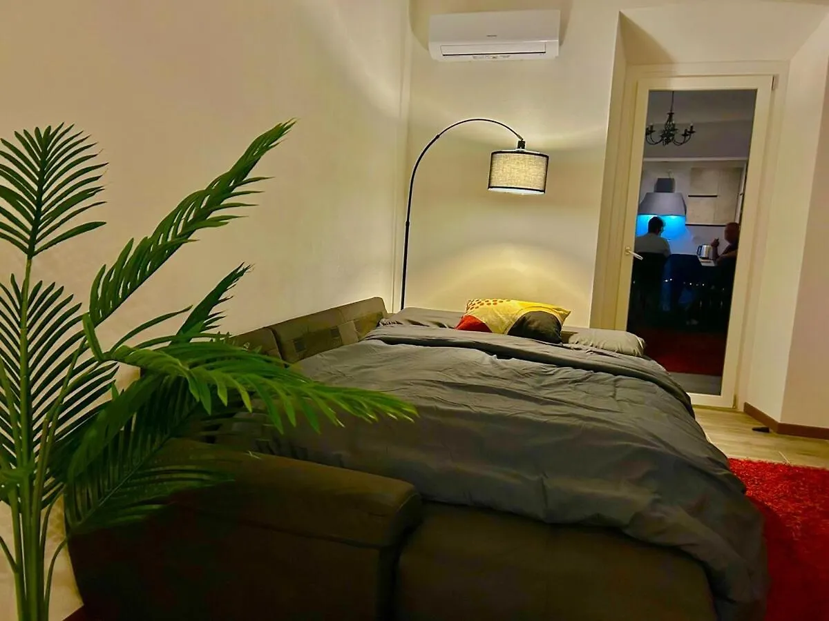 New Duplex With Lake View, 2 Terraces Nesso Apartman