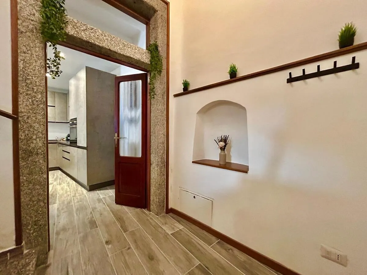 Apartment New Duplex With Lake View, 2 Terraces Nesso Italien