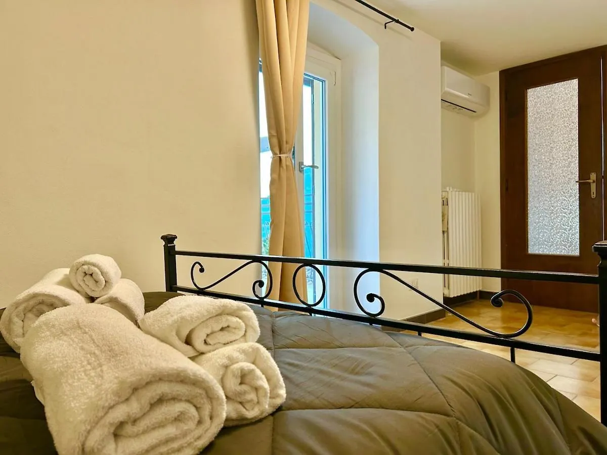 Apartment New Duplex With Lake View, 2 Terraces Nesso